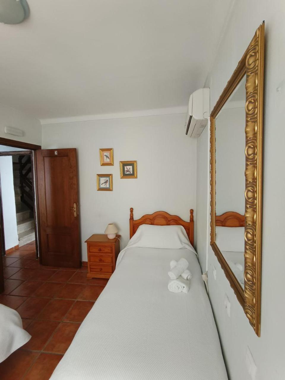 Hostal R-Conecta Cuevas De San Marcos Esterno foto