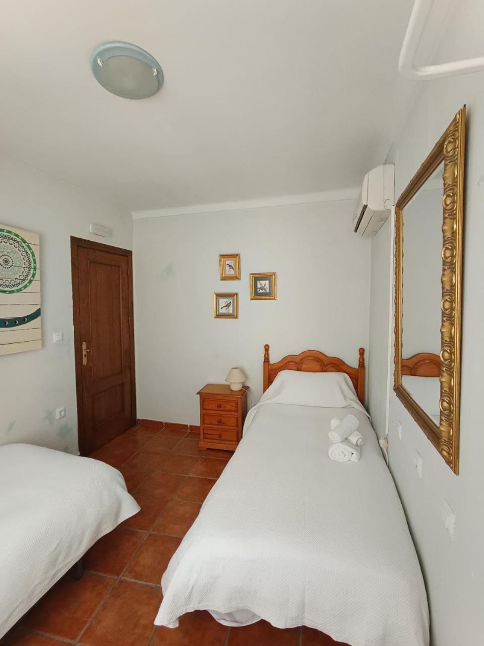 Hostal R-Conecta Cuevas De San Marcos Esterno foto